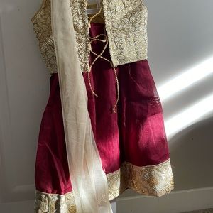 Little girl Indian dress